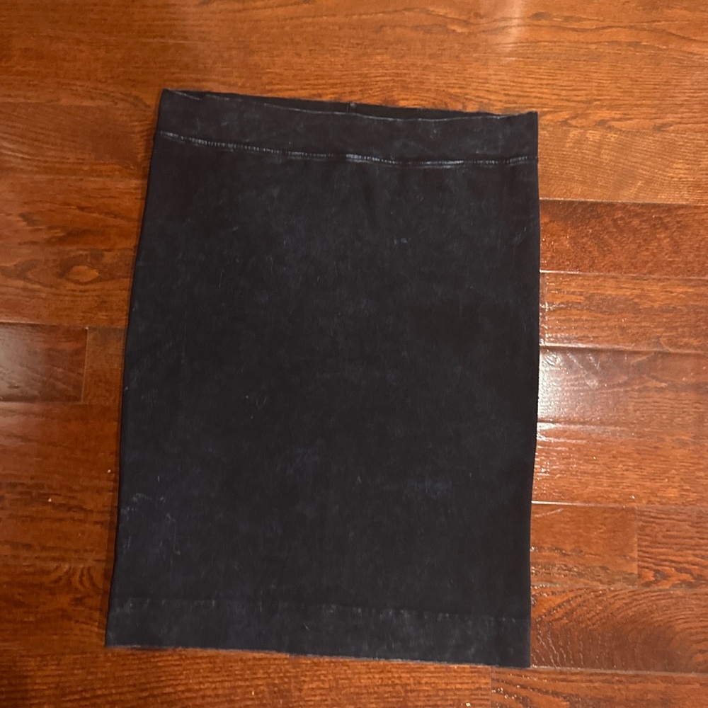 Hard Tail Skirt